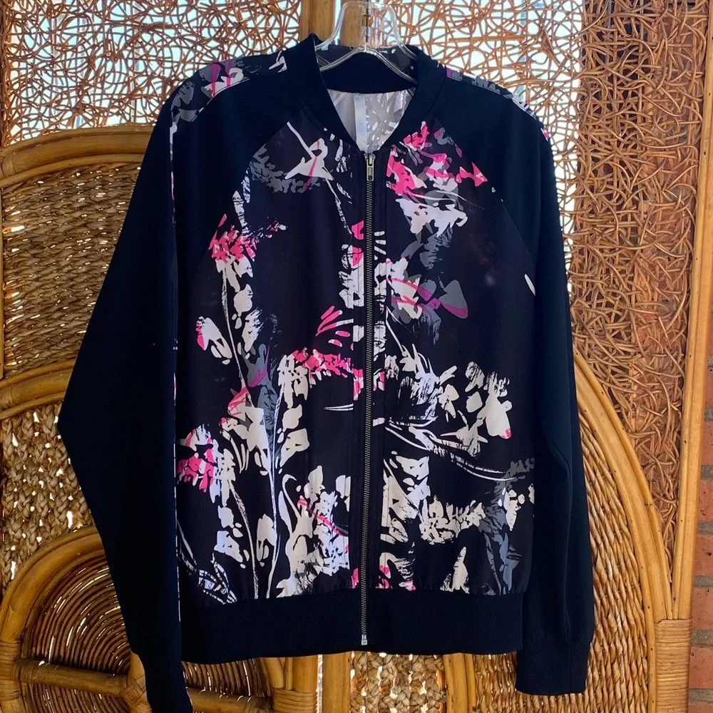 Fabletics Floral Black & Pink Zip-Up Jacket - Picture 5 of 8